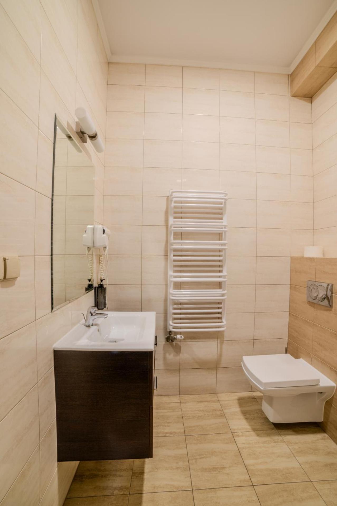 Studio for families with kids with Terrace and Mountain View,1614795404:JPEG